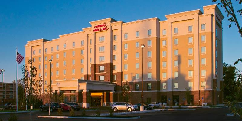 Hampton Inn & Suites